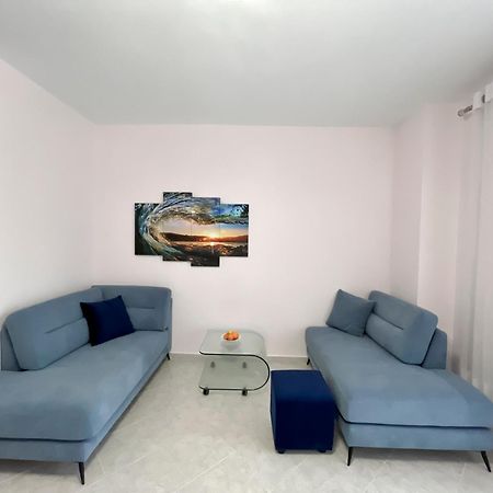 Beachfront With Hotel Facilities Vlore Ngoại thất bức ảnh